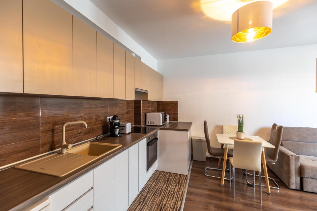 Leo Apartment Budapest Exterior photo