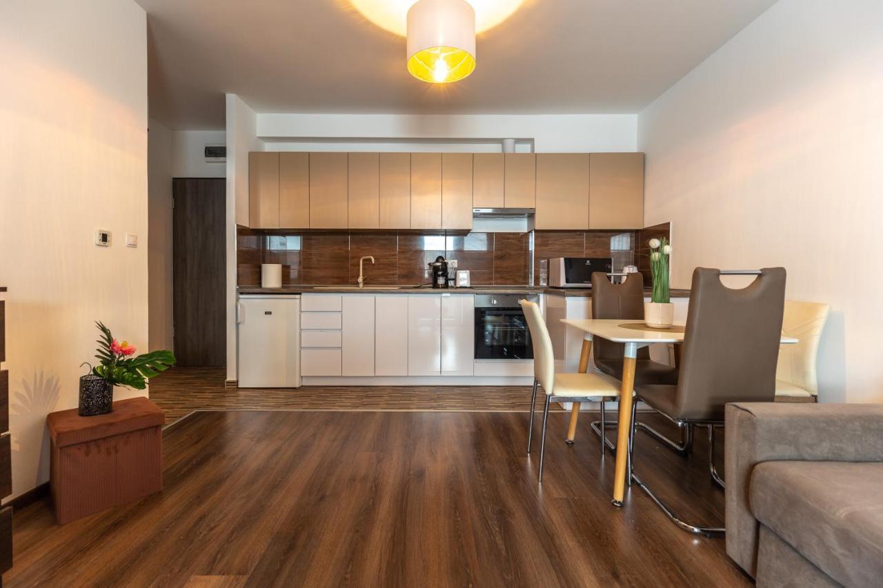 Leo Apartment Budapest Exterior photo